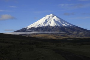 vulkaan-ecuador-sinchloagua-2-361083